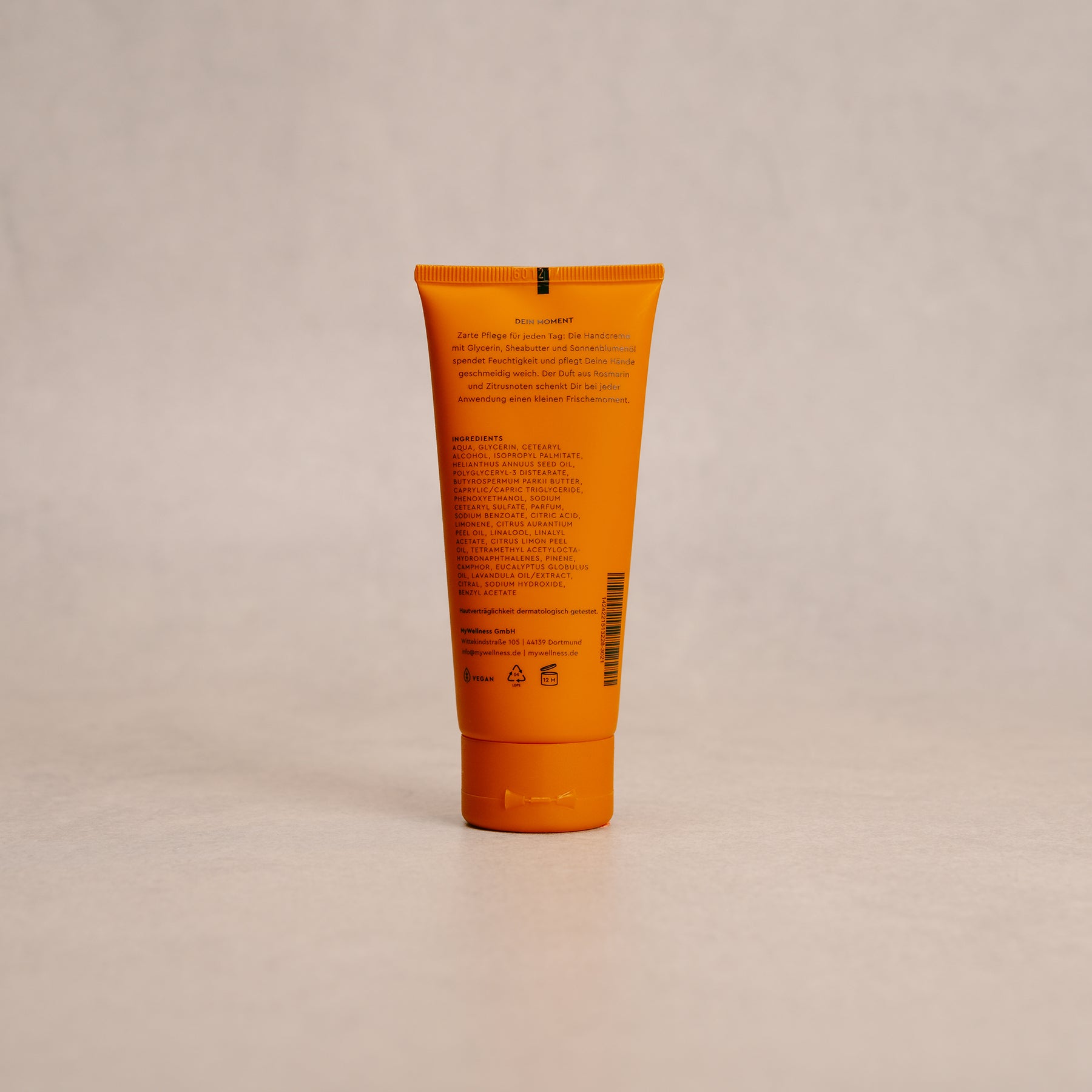 MyWellness Hand Balm Orange – Handbalm mit frischem Citrusduft, Rückseite Produktansicht mit Inhaltsstoffen.